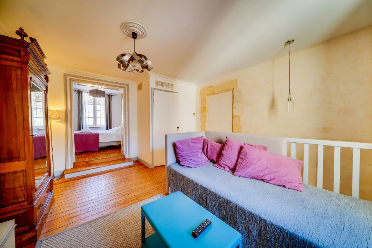 Logis Loiseau Avec Terrasse Apartment แซงต์เตมีลียง ภายนอก รูปภาพ